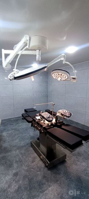 Операционный стол электрыческый DST-1A