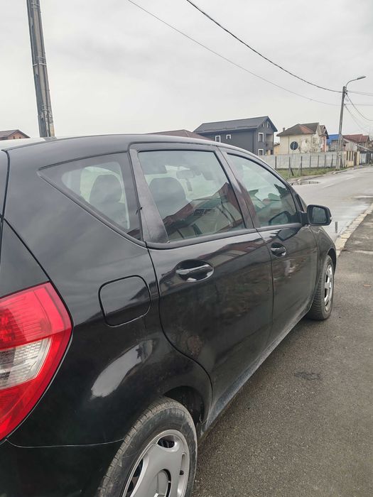 Vând Mercedes A 160