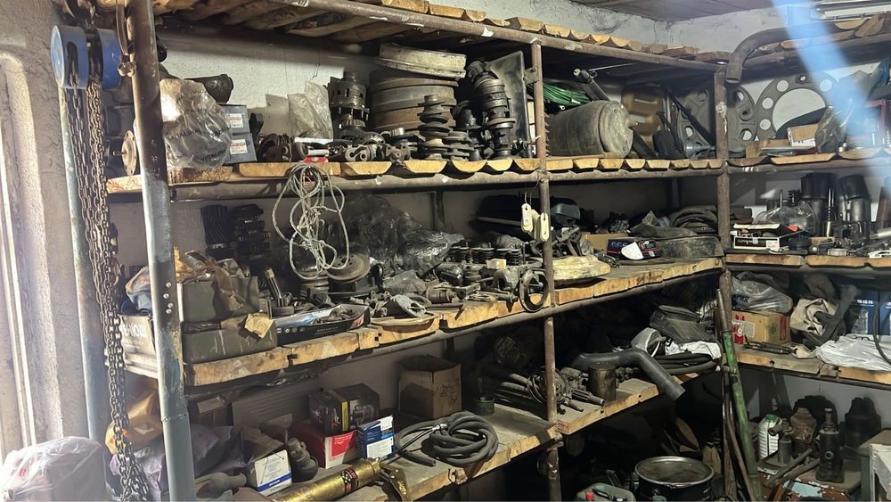 Продам запчасти на уаз Уазик сайман