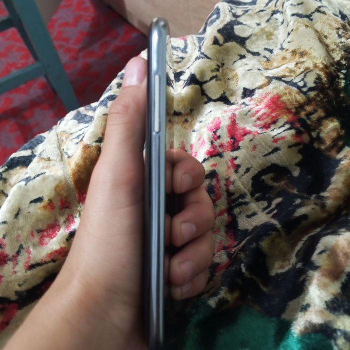 Samsung хороший.