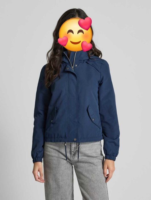 Елегантна дамска парка от колекцията Outdoor на VERO MODA
