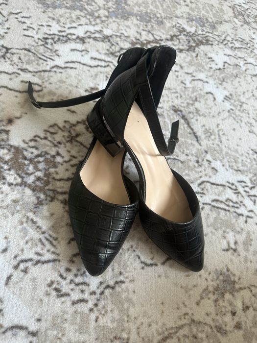 Туфли сотиладиии