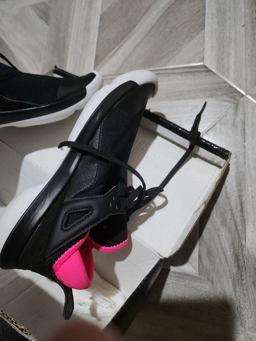 Nike Jordan noi femei 37