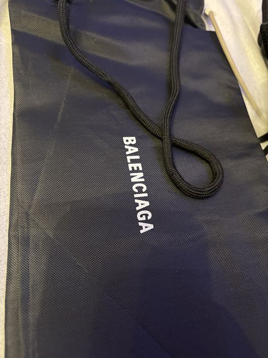 Balenciaga Track Signature NEGOCIABIL