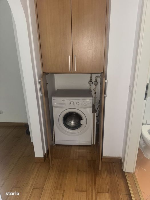Inchiriez apartament cu 2 camere, semidecomandat - Calea Vacaresti 240