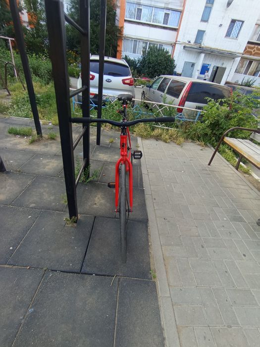 Fixed gear модель Hours 700c