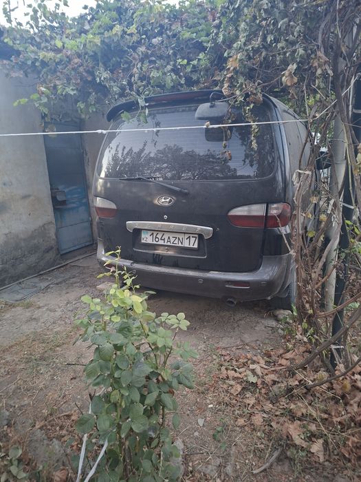 Продам машину старекс