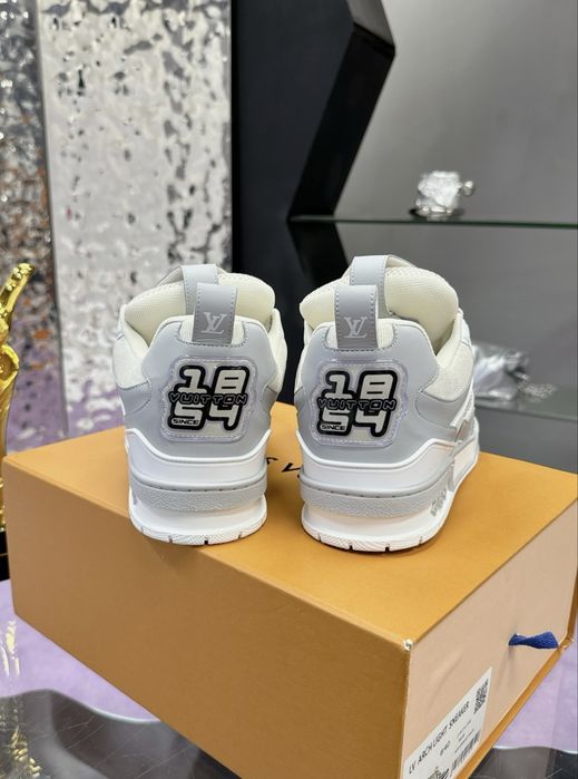 Adidasi Louis Vuitton Skate white and gray