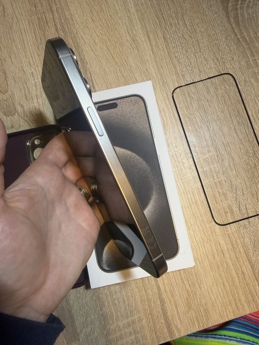 Iphone 15 pro max като нов