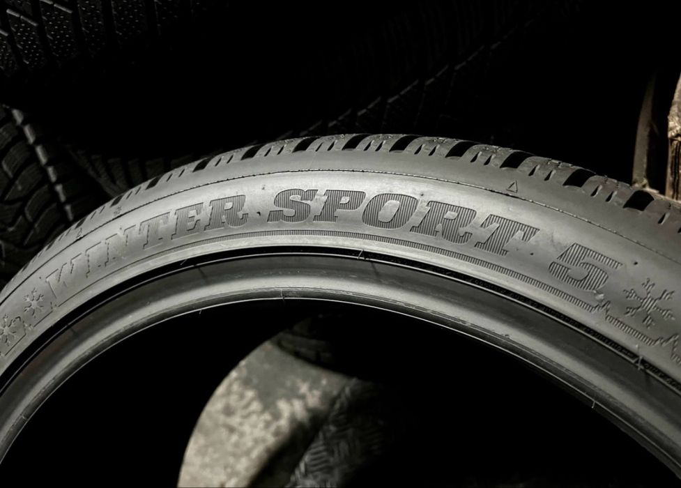 като Нови! 225/45/18 DUNLOP зимни гуми