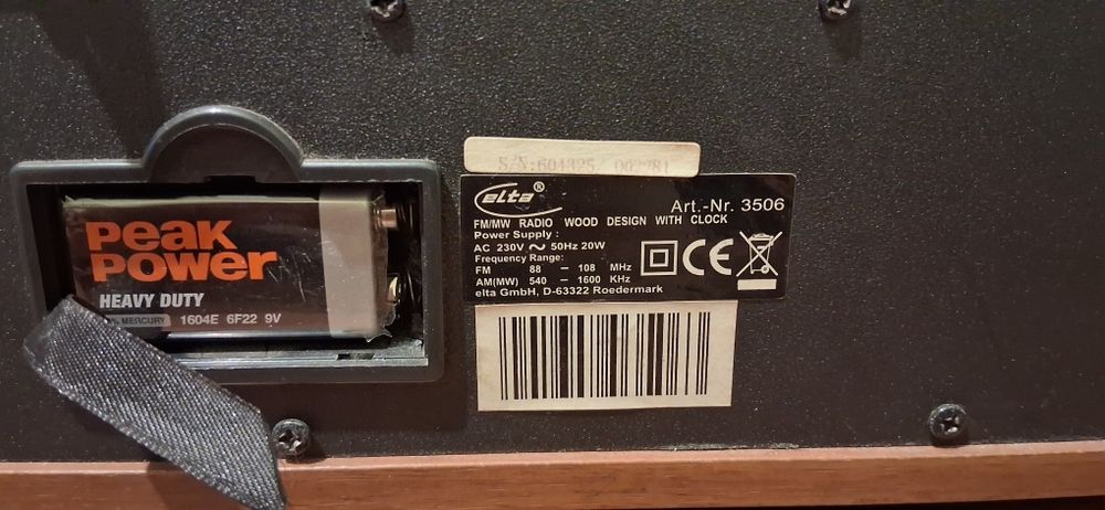 Elta -radio fm,mw,am,sw cu ceas 230V ,stereo,afisaj