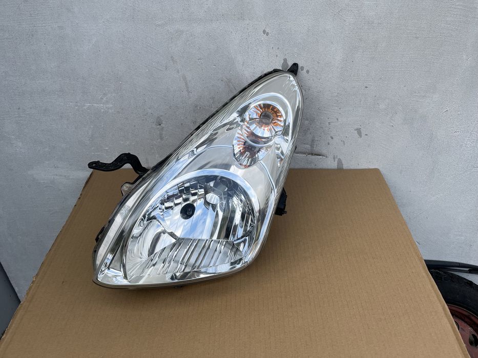 фар,фарове за Nissan Pixo