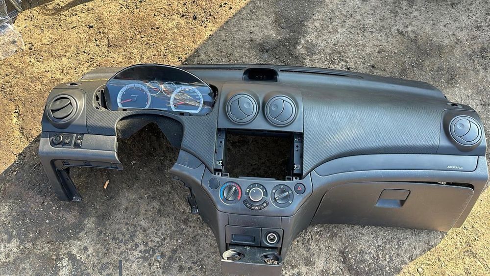 Панель Торпеда Шевролет Авео