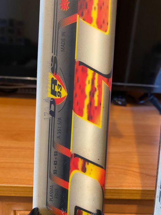 Skiuri mărimea 1,70 m