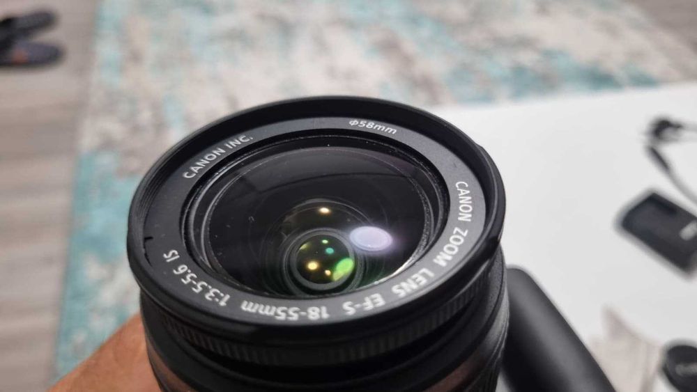 Aparat foto canon 1000d