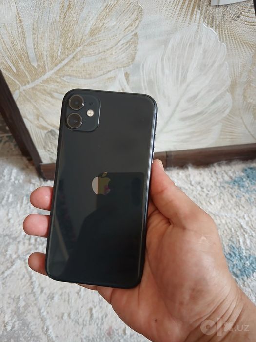iPhone 11 ,64 gb