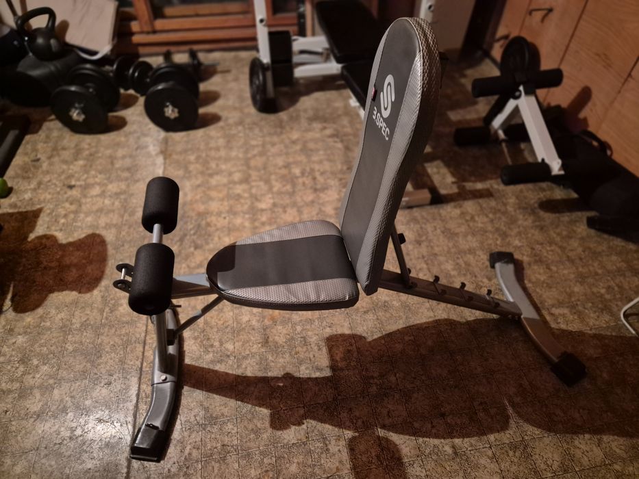 Регулируема лежанка фитнес уреди коремни преси фитнес пейка