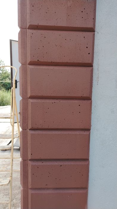 Кладка инси блока стены перигородки