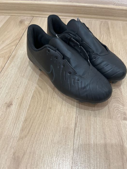 Nike Jr. Tiempo Legend 10 Club