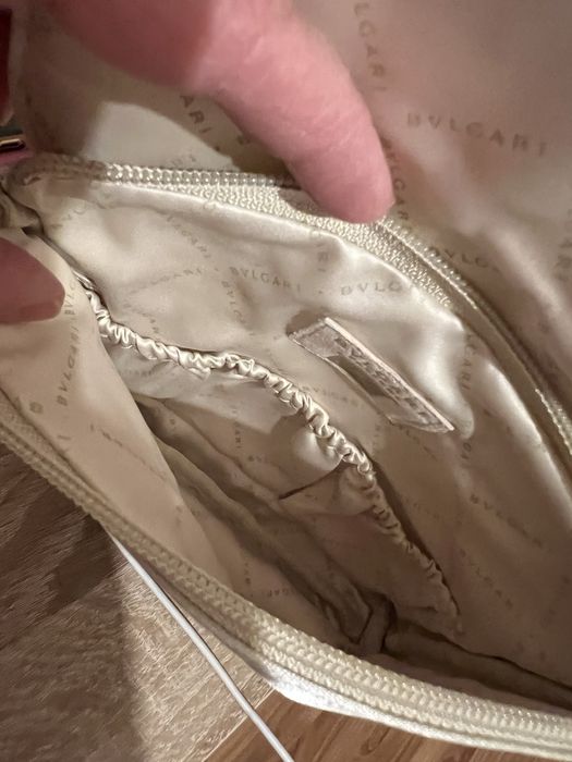 Geanta penttu cosmetice Bulgari