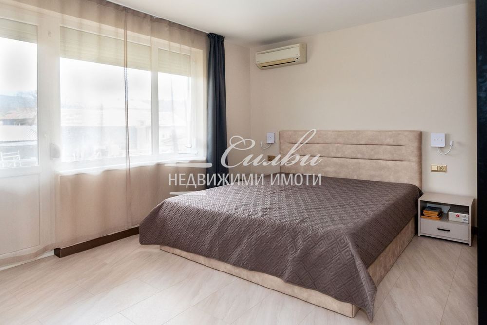 Продава се Етаж от къща в Велики Преслав - 121 кв.м за 1054 €/кв.м - Снимка #8