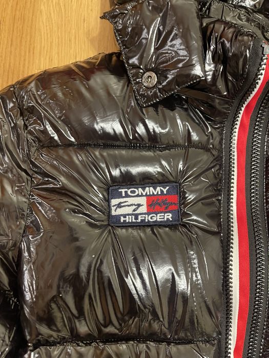 Geaca lucioasa tommy hilfiger