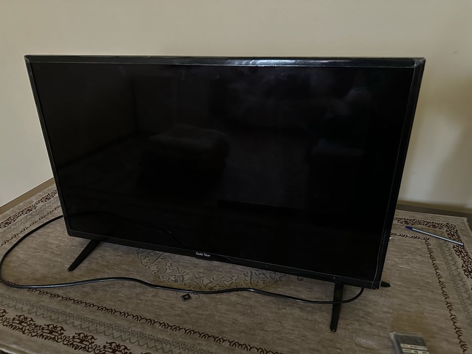 Телевизор Gold-Star 32-tali ( smartmas)