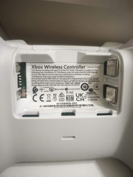 Контролер XBOX One