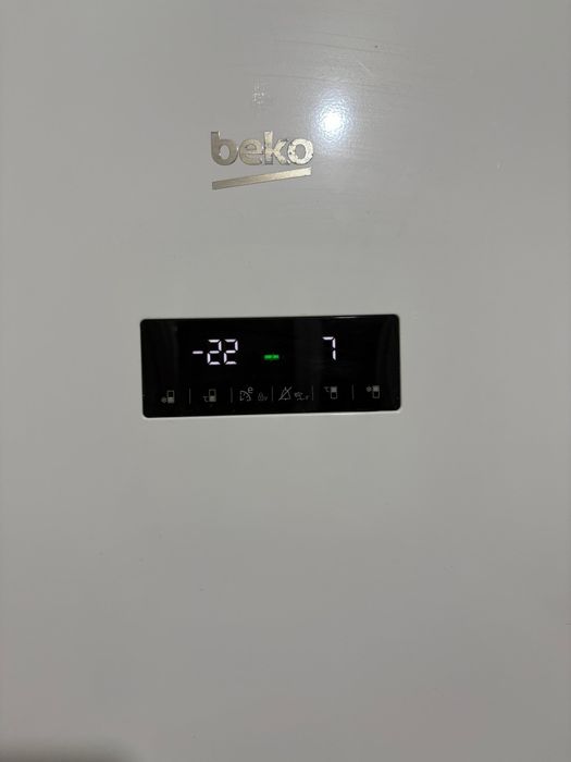 Холодильник beko