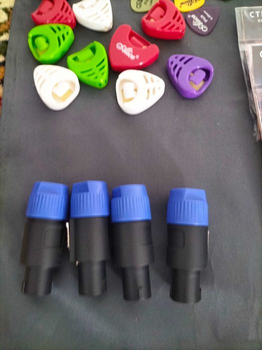 Гитара, Кольки, фиксатор, косет, ремень, тюнер