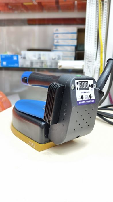 Утюг паравой полупромышленный