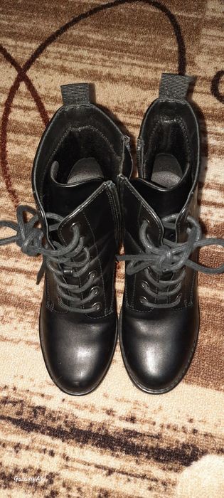 Боти Graceland 36 номер