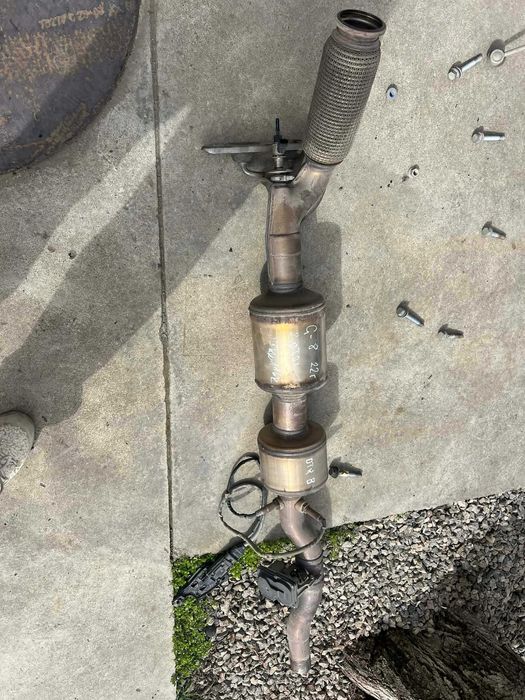 Катализатор с DPF за твърд частици  VW Golf 8 2.0TDI 2022г  1968куб 85