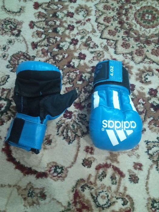 Перчатки кикбоксинг рукопашный бой