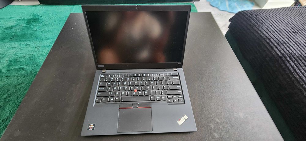 Laptop ThinkPad T495