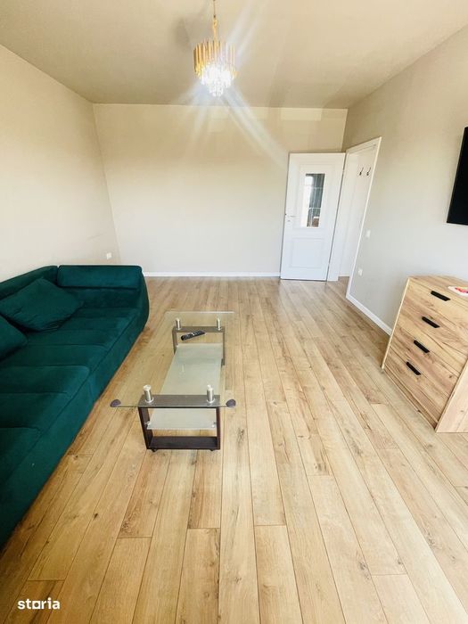 Apartament 2 camere decomandat, loc de parcare, pod pentru depozitare