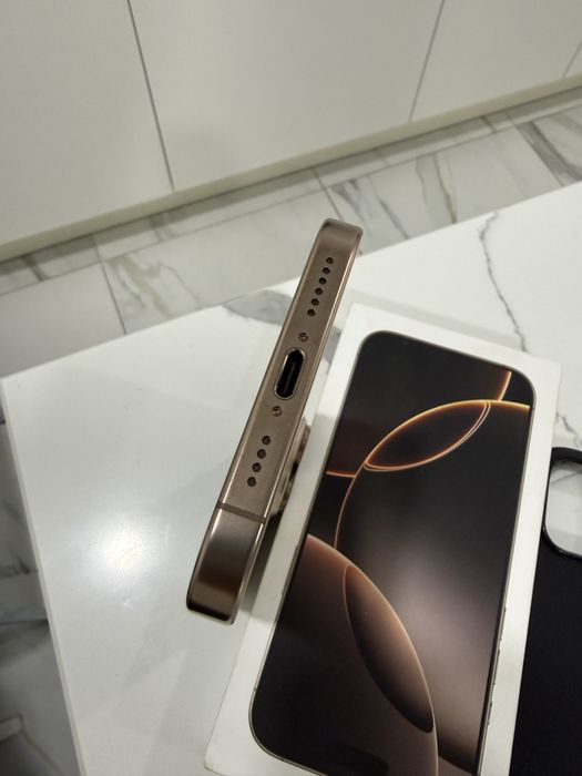 Iphone 16 Pro Max 512,Desert Titanium/ Baterie 94% / Neverlocked