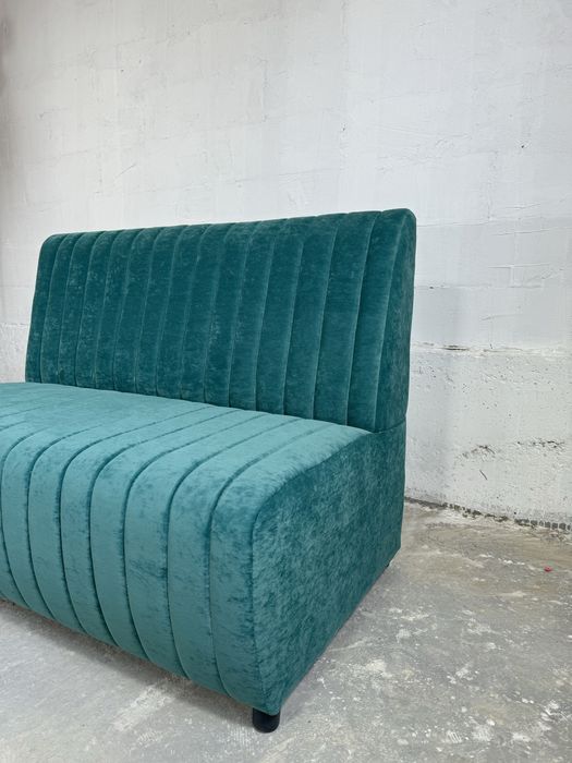 Диваны для кафе ресторанов