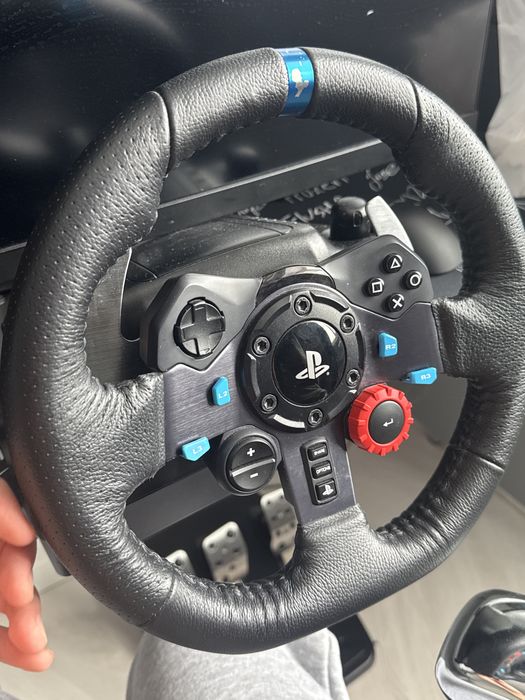 Игровой руль Logitech G29