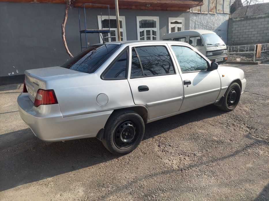 Нексия 2 сотилади