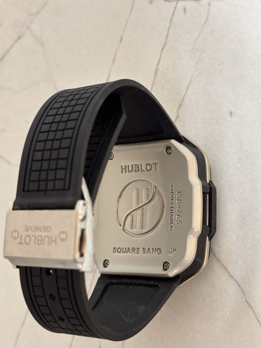 Часы Hublot square bang
