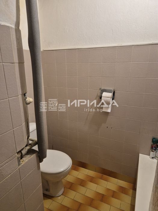 Просторен апартамент в кв. Яворов