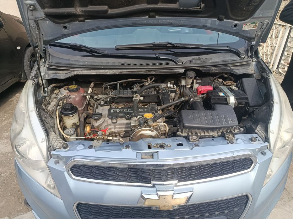 Spark sotiladi srochniy