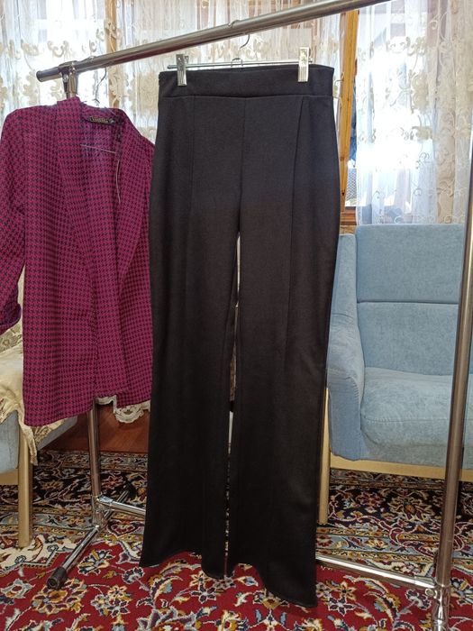 Новый классический костюм.