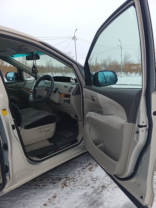 Продам Тойота Эстиму