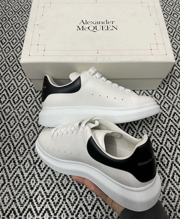 Pantofi Alexander McQueen