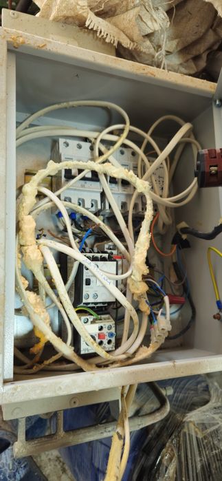 Холодильник Karier в хорошем состоянии