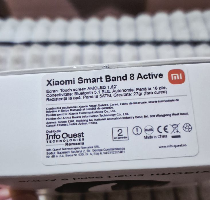 Bratara fitness Xiaomi Smart Band 8 Active, ecran 1,47", monitorizare ritm cardiac