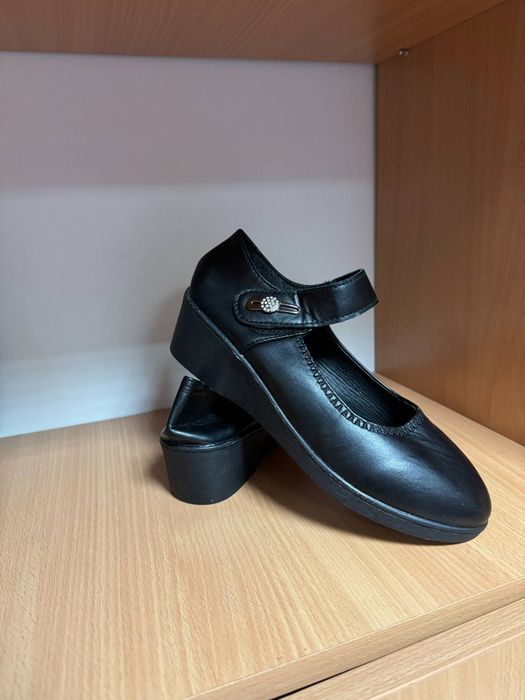 Обувки телешка кожа 41