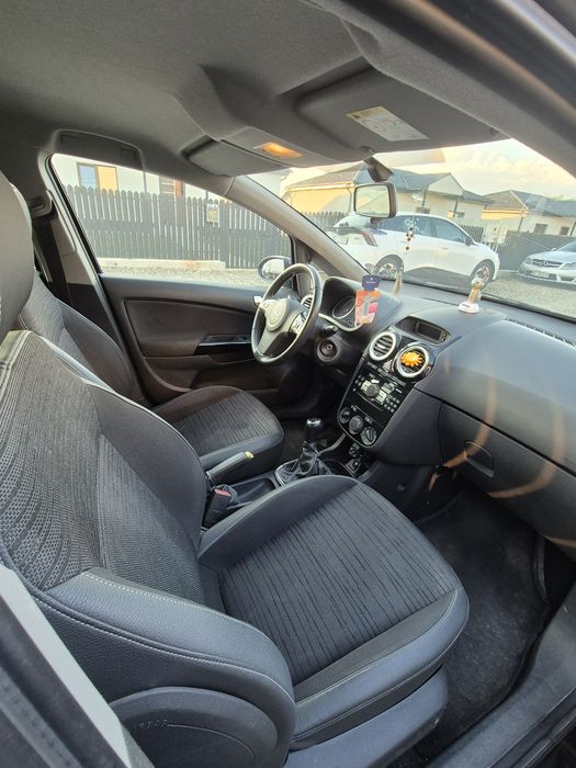 Opel Corsa D 2014